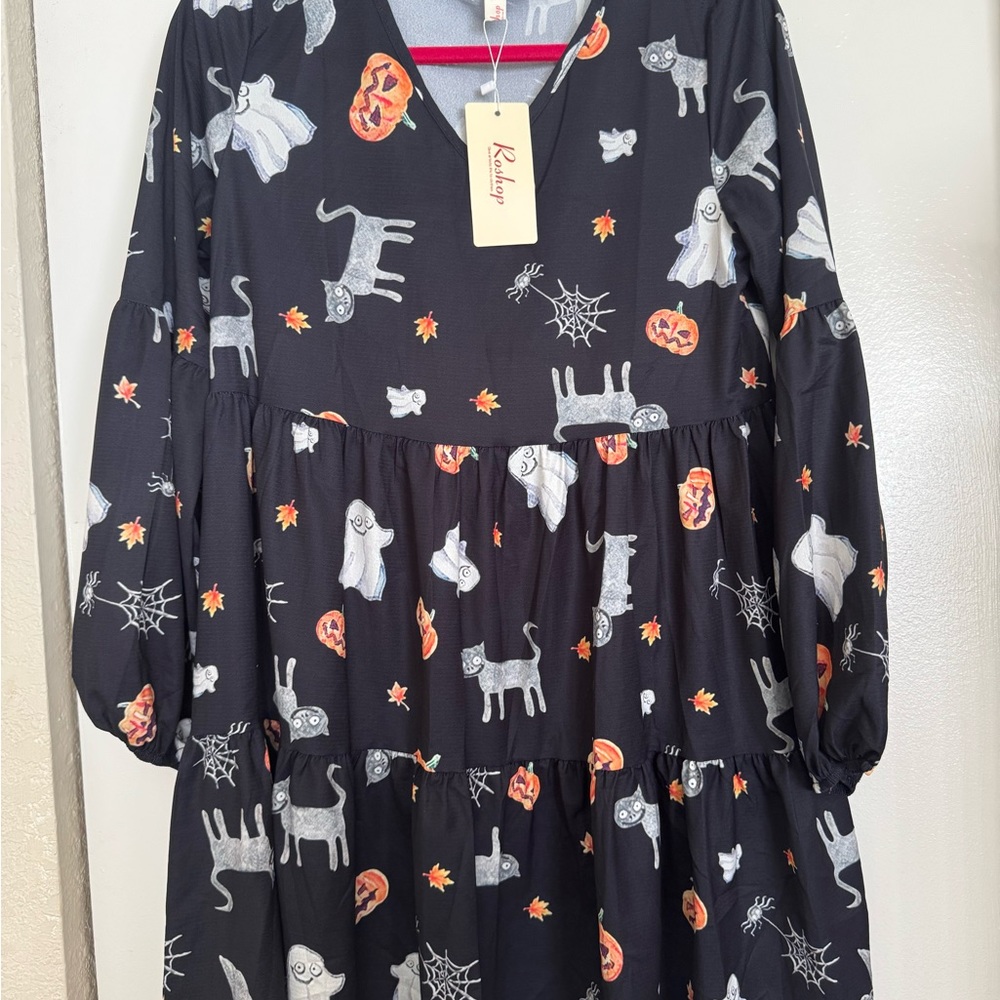 NWT Halloween Black Dress all over cartoon design size S Small size 4-6